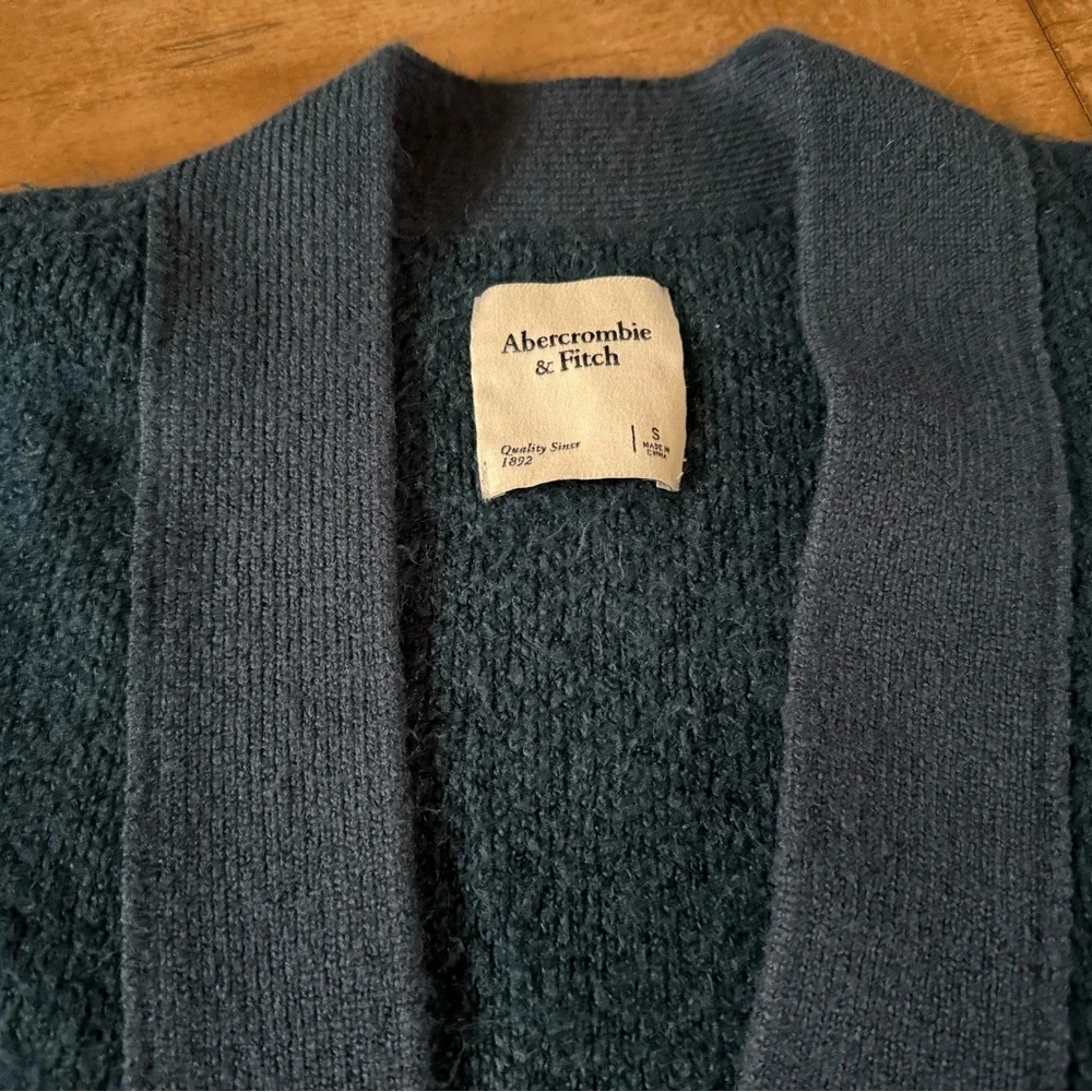 Abercrombie & Fitch Dark Teal Knit Cardigan - Picture 2 of 8
